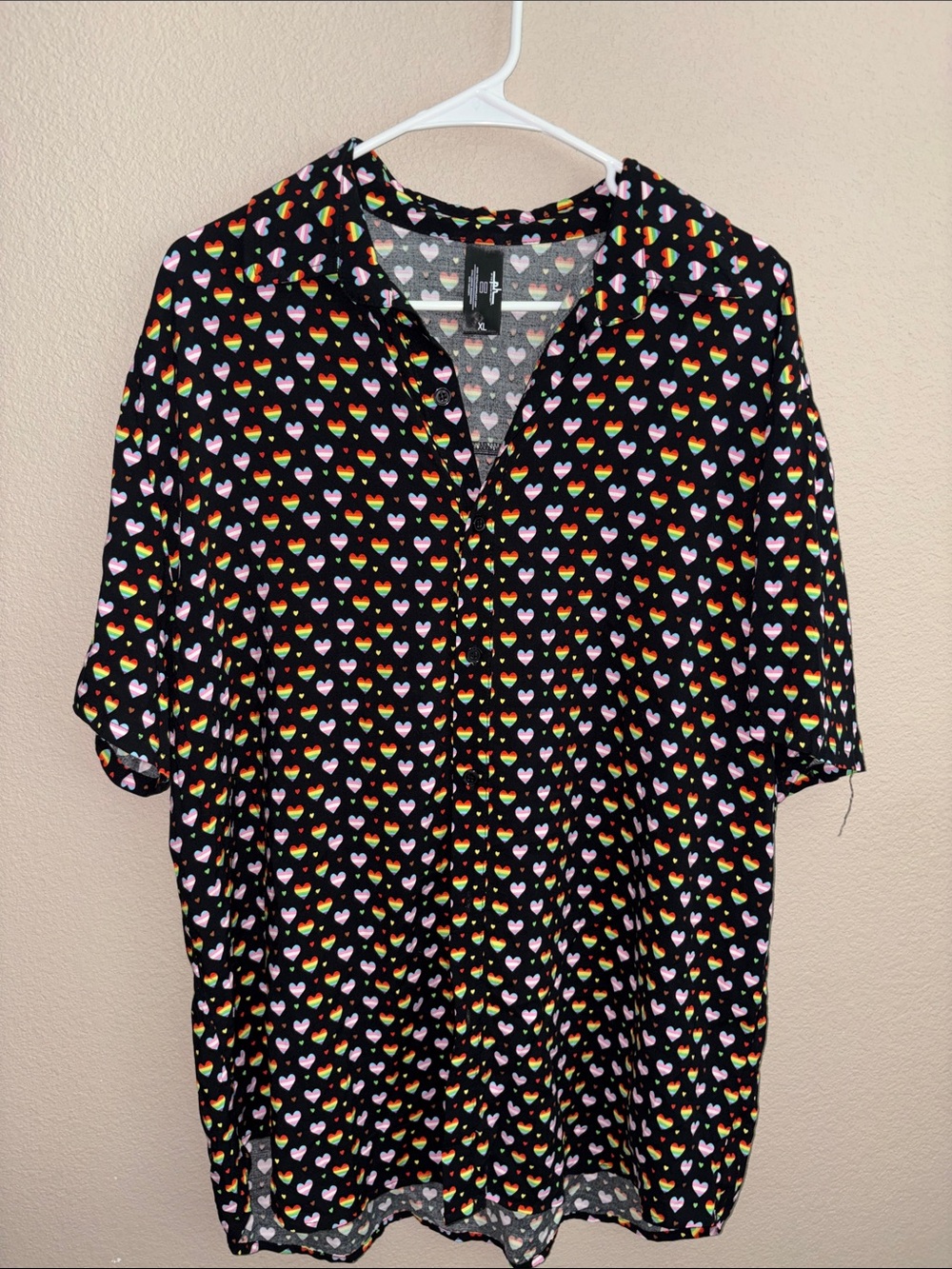 The Phluid Project Black Short-Sleeve Shirt with Multicolor Rainbow Heart Print